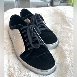 Chanel Sneaker 'Velvet Navy Silver' Size 43